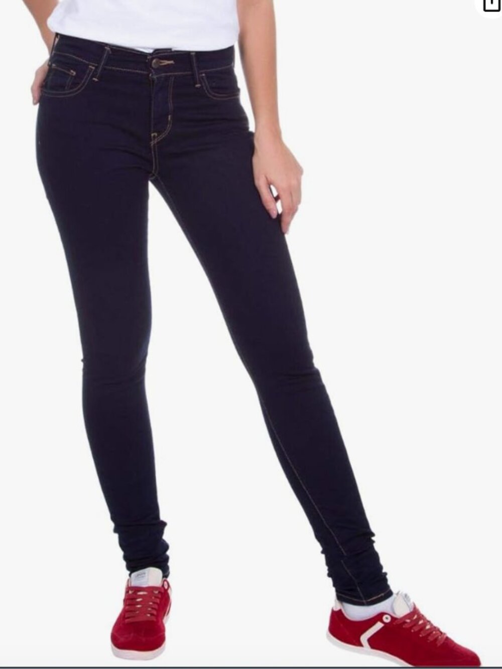 Levi’s 710 Super Skinny Jeans Dark Wash 29 x 28” Midrise 9”